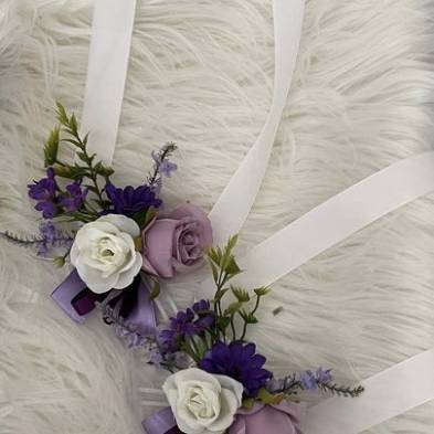 corsage-purple